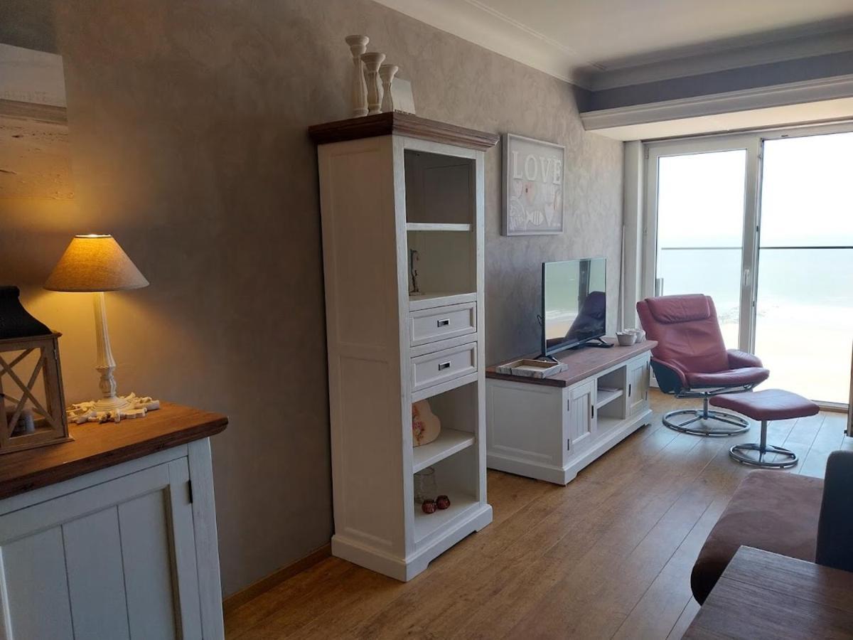 Lovely N° 9 Op Ieder Moment Een Prachtig Zeezicht & Zwembad Middelkerke Ngoại thất bức ảnh